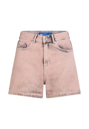 Pantaloni scurți din denim roz, cu o textură uzată și decolorată, cinci buzunare și închidere cu nasture. Prezintă o etichetă albastră a brandului pe talie.