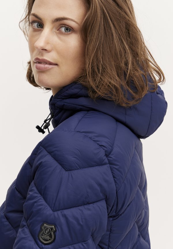 FRPadma - Winter jacket - midnight sail3