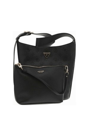 Borsa nera in ecopelle con design del logo in rilievo, dotata di una pochette con zip removibile e di una larga tracolla regolabile.