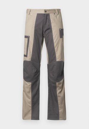 WOLFGANG UNISEX - Reisitaskuhousut - grey/beige