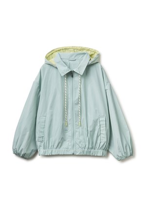 Hellblaue Kapuzenjacke mit durchgehendem Reißverschluss, Kordelzug an der Kapuze, zwei Fronttaschen, elastischen Bündchen und elastischem Saum, flach auf weißem Hintergrund ausgelegt.