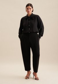 Seidensticker Camicia - black