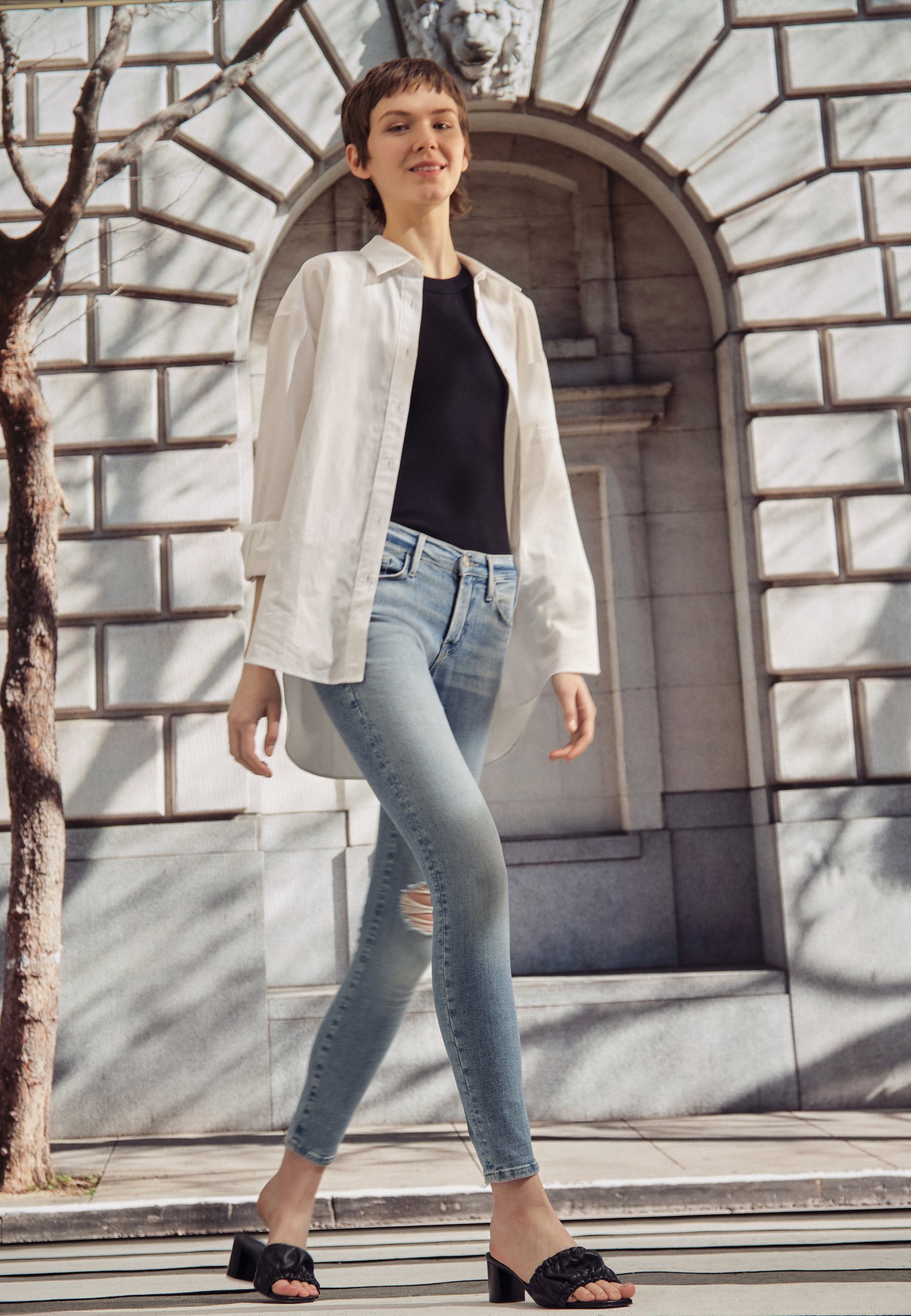 Frame Denim DE JEANNE DEGRADABLE 