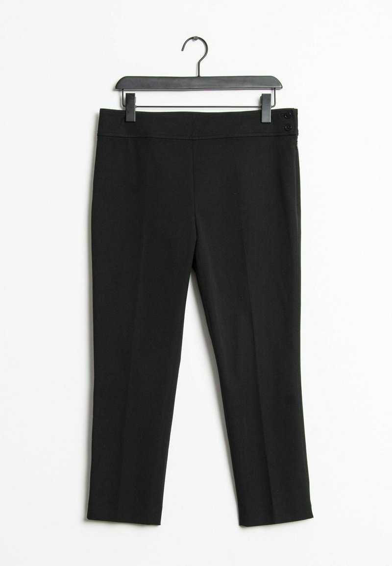 Svarta byxor i slät tyg, med skräddarsydd design, raka ben och två accentknappar i midjan på varje sida.