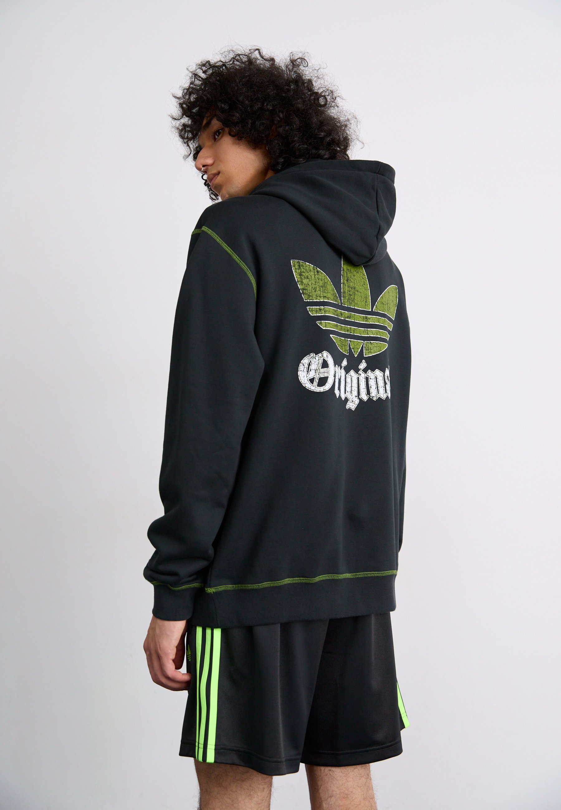 adidas Originals PREMIUM ESSENTIALS RETRO WASHED CREW