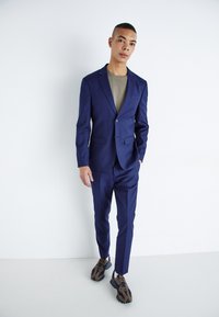 Selected Homme - SLHSLIM CEDRIC STRUCTURE SUIT - Ülikond - navy Väikepilt 1