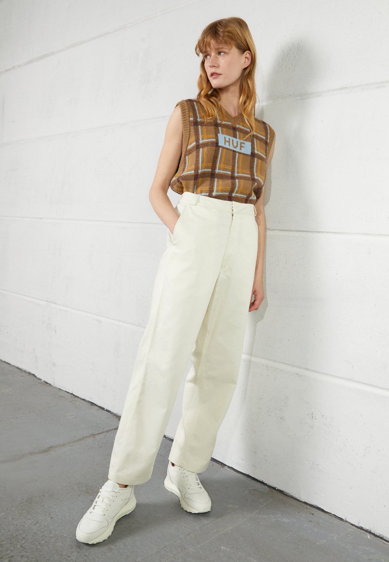 HUF WOMENS SKATE PANT Pantalones off white/crema Zalando.es