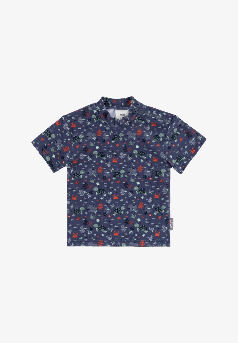 Marineblaues Kurzarmhemd mit einem Muster von Meereslebewesen in Rot, Grün und Blau, das Schildkröten, Krabben und Korallenmuster zeigt. Glatte Textur.