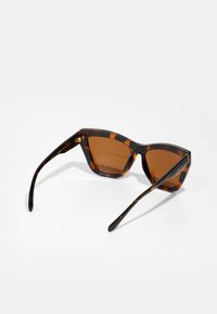 Michael Kors DUBAI - Akiniai nuo saulės - dark amber