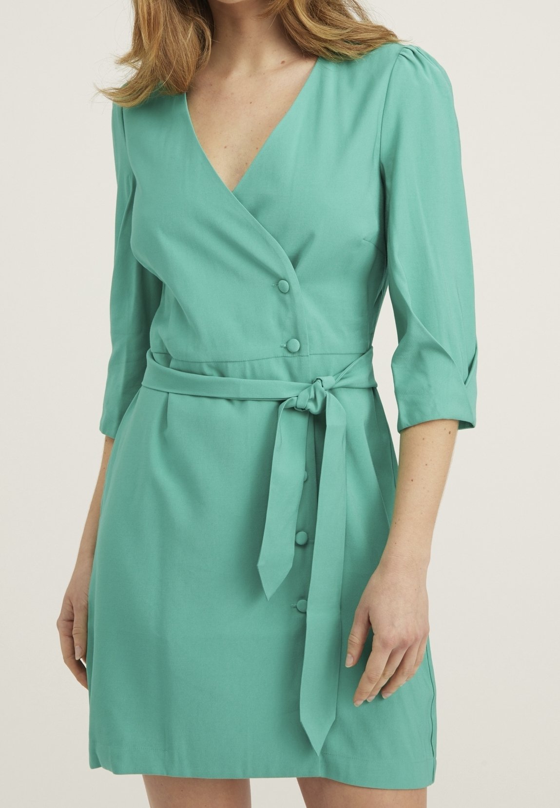 Oliver Bonas Day dress - green - (Pre-owned) - Zalando