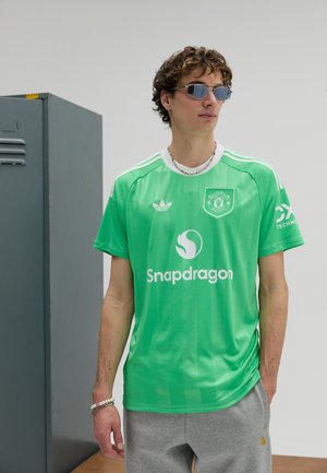 adidas Performance MANCHESTER UNITED 25/26 THIRD GOALKEEPER JERSEY - Fanartikel - semi screaming green