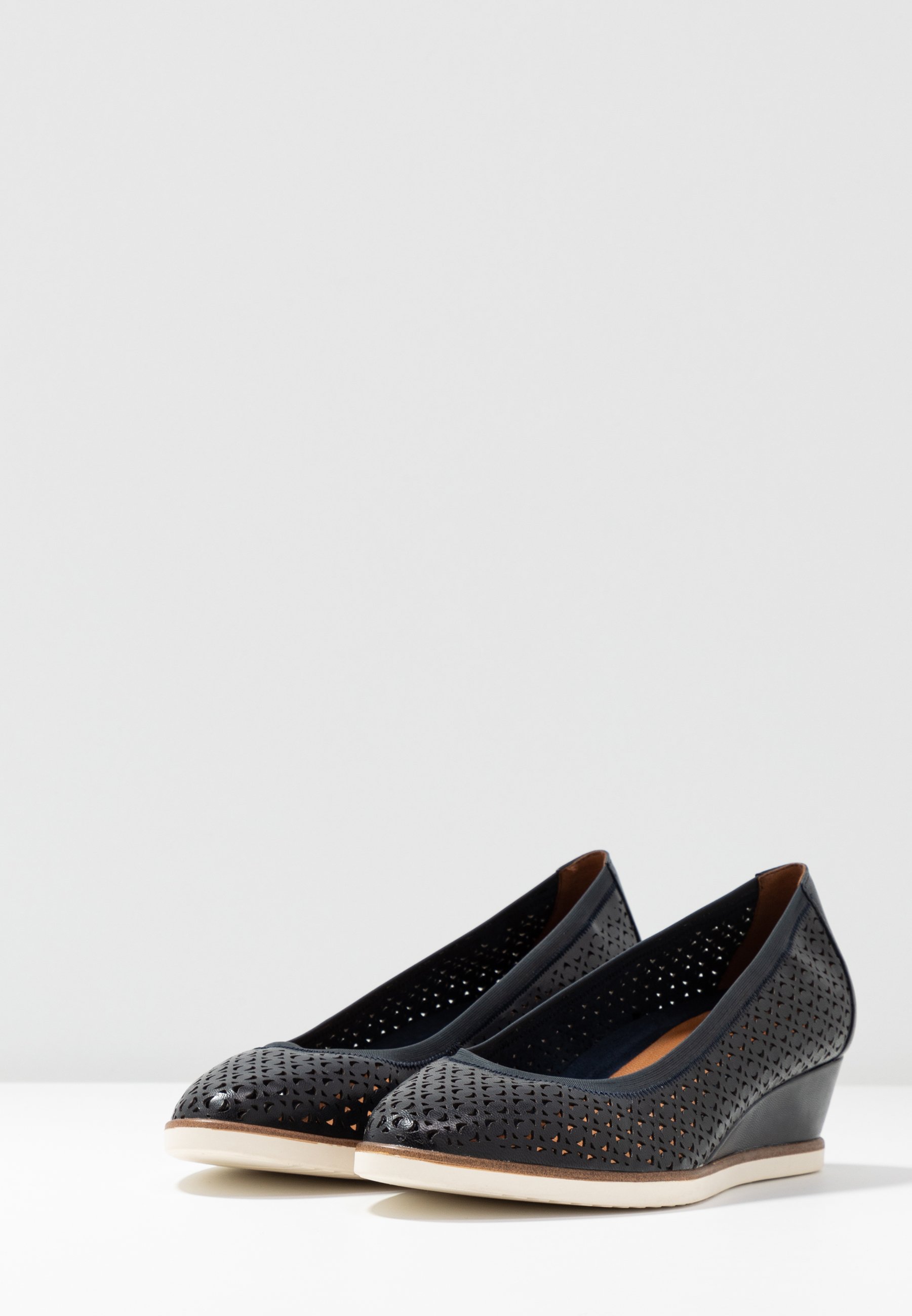 COURT SHOE Pumps med kilklack navy COURT SHOE Pumps med kilklack navy