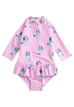 Costume da bagno rosa a maniche lunghe per bambini piccoli con gonna arricciata, zip frontale e motivo ricorrente di simpatici cartoni animati di cani blu.