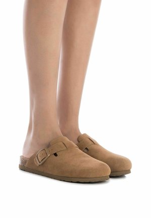 Refresh Sandalias planas - camel