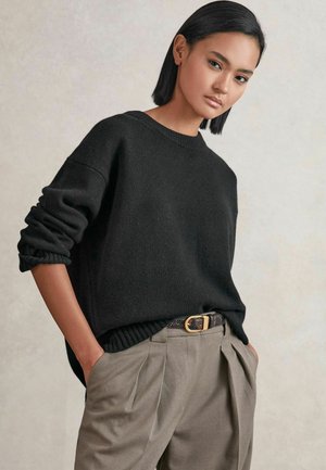 REGULAR FIT - ELLA - Maglione - black