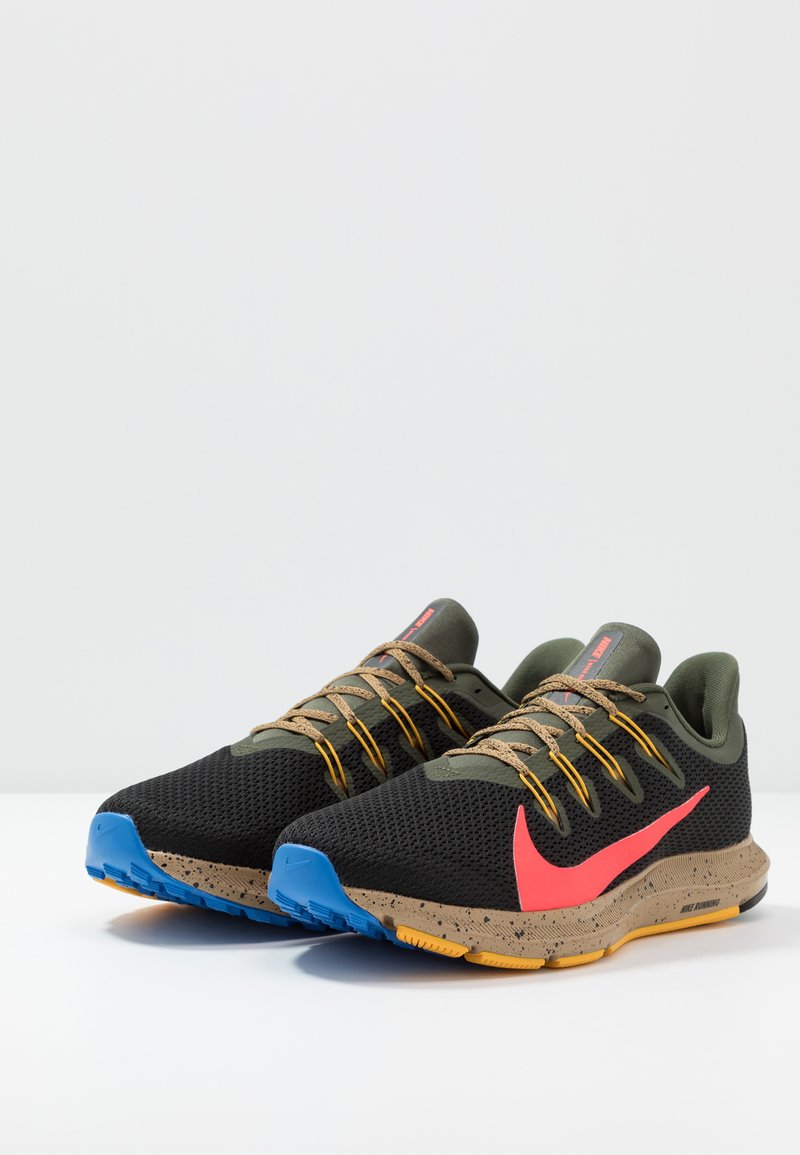 Diversidad Torpe Decepcionado Nike Performance QUEST 2 SE - Zapatillas de running neutras - off noir/bright crimson/cargo khaki/verde oliva - Zalando.es Diversidad Torpe Decepcionado Nike Performance QUEST 2 SE - Zapatillas de running neutras - off noir/bright crimson/cargo khaki/verde oliva - Zalando.es