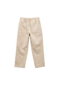 Pantalones ligeros beige con una cintura elástica, dos bolsillos frontales y un acabado texturizado. Diseño de pierna recta con un ajuste relajado.
