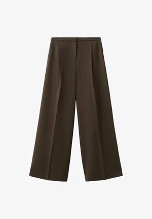Szerokie spodnie z ciemnobrązowej tkaniny, z przodu fałdami i gładką teksturą. Bez widocznych kieszeni ani zdobień.