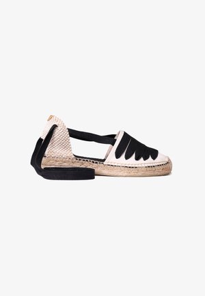 Toni Pons, - Espadryle