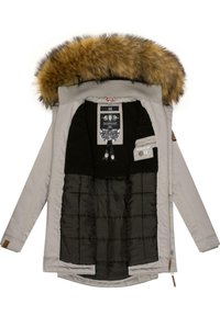 Parka grigia con cappuccio foderato in pelliccia, chiusure a zip e velcro, interno trapuntato nero e numerose etichette all'interno. Presenta polsini a coste.