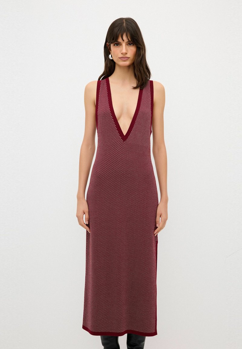 adL V-NECK - Pouzdrové šaty - striped burgundy