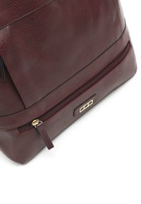 MISAKO SULI  - Turistinė kuprinė - bordeux