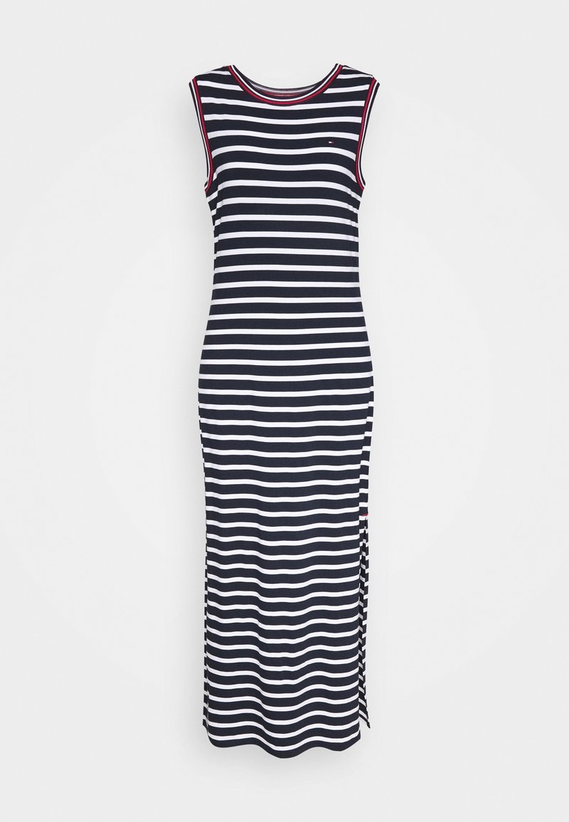 Robe sans manches rayée bleu marine et blanche, avec un col rond, des fentes latérales et des accents rouges contrastants au niveau du col. Tissu doux.