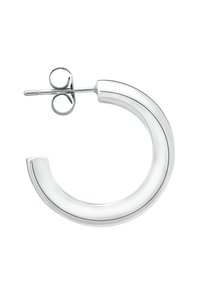 Silver hoopörhänge med en slät, böjd design och en tunn, svart accentlinje samt en standardstiftfäste.