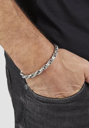 s.Oliver, BOLD BRACELET - Bracelet - silver-coloured