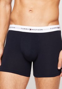 Tommy Hilfiger 3 PACK - Trunks - desert sky/white/primary red