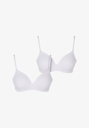 Du švelnūs baltos spalvos liemenukai su užpildymu ir reguliuojamomis petnešomis, išdėstyti baltoje fone.