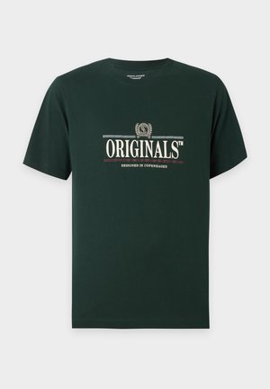Jack & Jones, JORFREDERIKSBERG GRAPHIC BOX TEE  - Camiseta estampada - pine grove