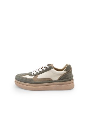 Trainers - verde