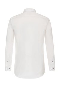 Witte lange mouwen shirt met een klassieke kraag, een gladde textuur, tonale stiksels en zwarte knoopaccenten op de manchetten.