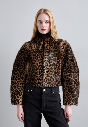 By Malene Birger ROWANI - Kožená bunda - leopard