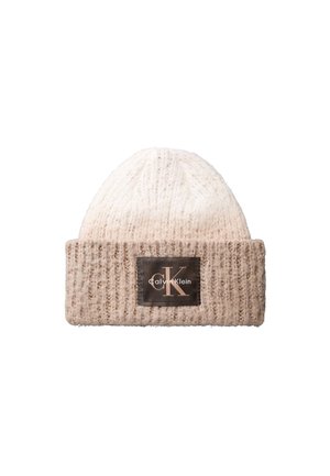 Calvin Klein, MONOLOGO OMBRE RIB BEANIE - Плетена шапка - white alyssum