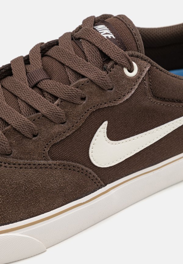 CHRON 2 UNISEX - Trainers4