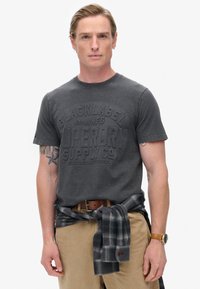 Superdry & Co - T-shirt z nadrukiem