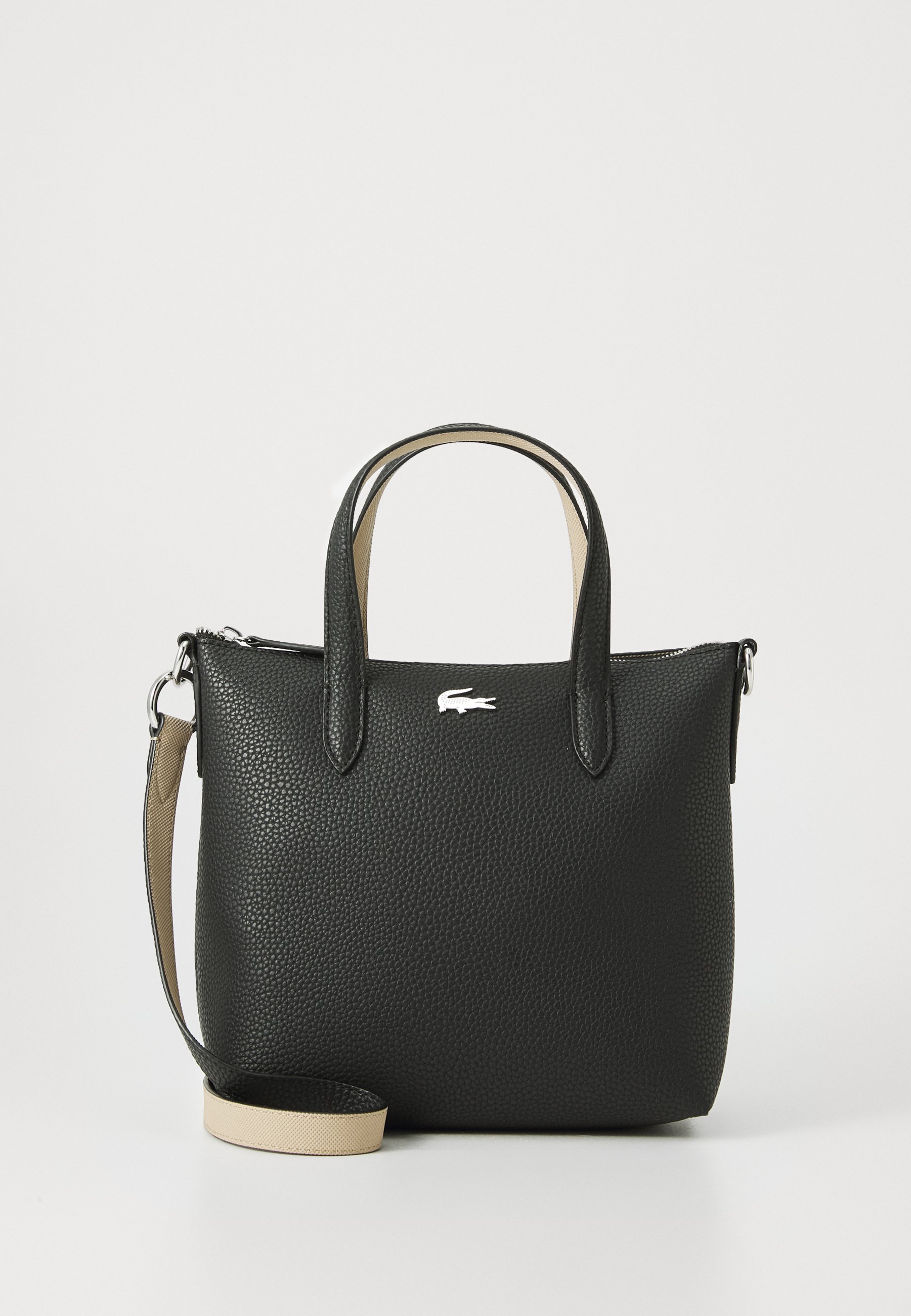 Lacoste Handbag - noir krema/black - Zalando.co.uk