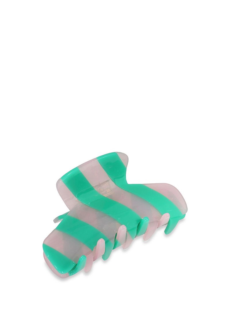 Fermaglio per capelli in plastica con design a strisce verdi e rosa, forma curva e sei denti per una presa sicura. Texture liscia.