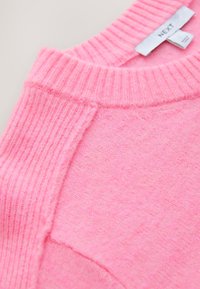 CREW NECK - Džemperis - pink