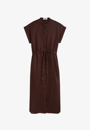 Donkerbruine midi-jurk met korte mouwen, knoopsluiting, opstaand kraagje en bijpassende stoffen riem gestrikt in de taille.