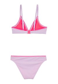 Bikini komplet z lilasto zgornjim delom in rožnatimi poudarki, z enim trikotnim oblikovanjem, nastavljivimi naramnicami in usklajenimi lilastimi hlačkami z rožnatimi obrobami.