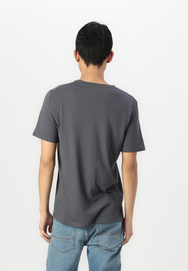 Short-Sleeve Icon Crew T-Shirt - Basic T-shirt - iron gate4