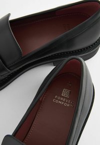 Next FOREVER COMFORT RUFFLE  REGULAR FIT - Zapatos sin cordones - black