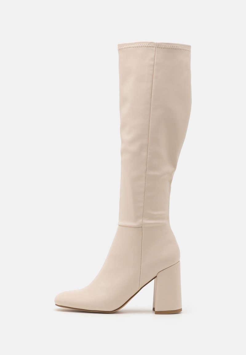 Beige knee-high boots made of smooth leather with a square toe and a thick block heel, featuring a fitted design without embellishments.