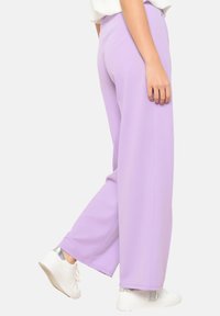 LolaLiza LOOSE-FITTING - Hlače - lilac bright
