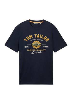 Camiseta de algodón azul marino con cuello redondo, mangas cortas y texto impreso en amarillo con un diseño circular en el centro.