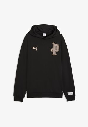 Czarna bluza z kapturem z beżowym logo Puma na lewej piersi oraz dużą stylizowaną naszywką "p" na prawej piersi, ściągacze i mała naszywka na rękawie.