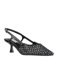 Escarpins noirs à talon ouvert avec un embout pointu. Présentent un dessus texturé avec des détails en sequins délicats et un talon kitten de hauteur intermédiaire.